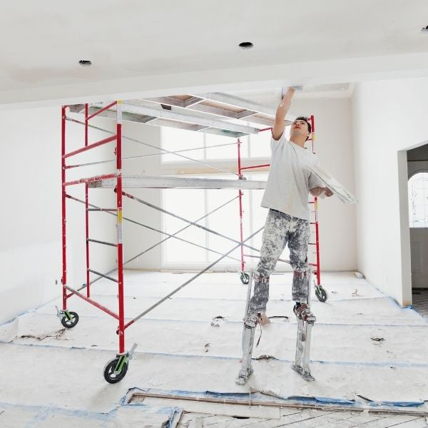 Tips for Walking With Drywall Stilts for the First Time