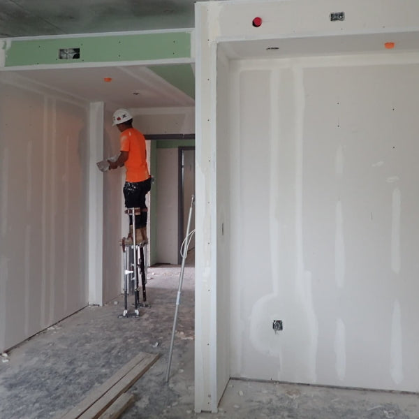 How to Select the Best Drywall Stilts for Your Needs: A Size Guide