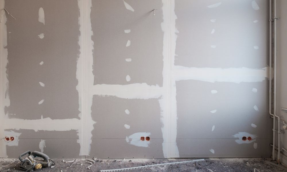 How To Cut Drywall for Electrical Devices