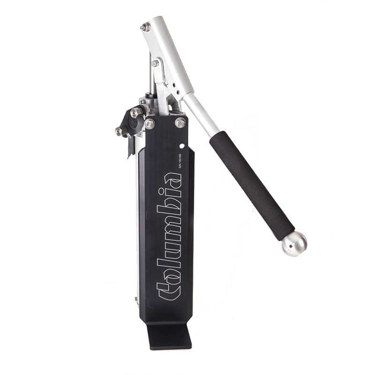 Columbia hot mud pump and goose neck attachment for easy filling of automatic taping tools