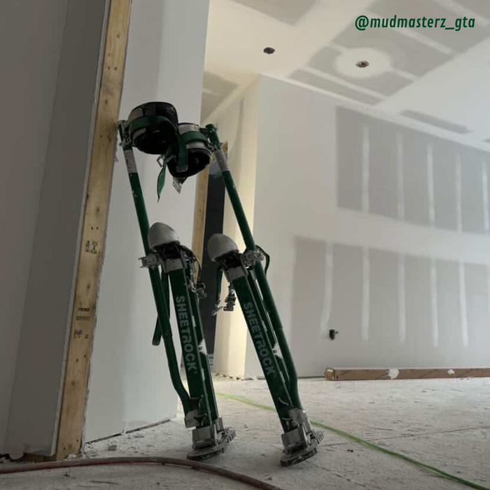 USG Sheetrock Magnesium, Lightweight Professional Drywall Stilts 24-40”